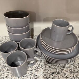 Threshold Stoneware Speckled Gray 16pc Dinner Set